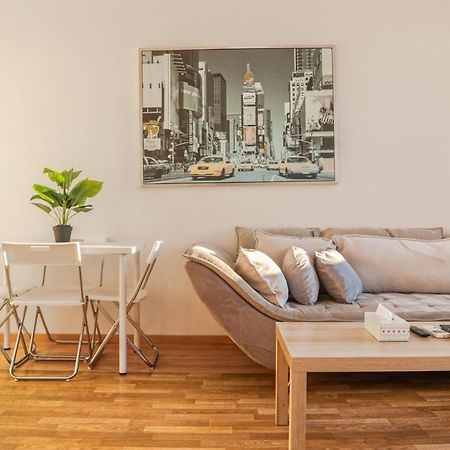 Joyful 2Br Apt. @ Millenium Tower And The Danube ウィーン エクステリア 写真
