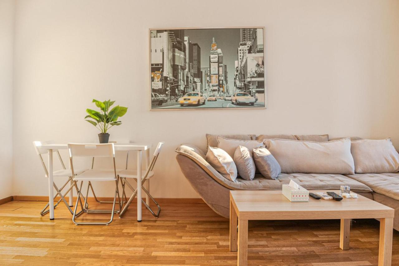 Joyful 2Br Apt. @ Millenium Tower And The Danube ウィーン エクステリア 写真