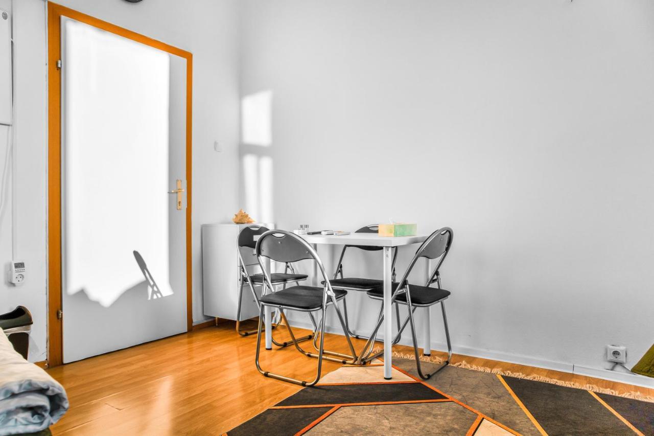 Joyful 2Br Apt. @ Millenium Tower And The Danube ウィーン エクステリア 写真