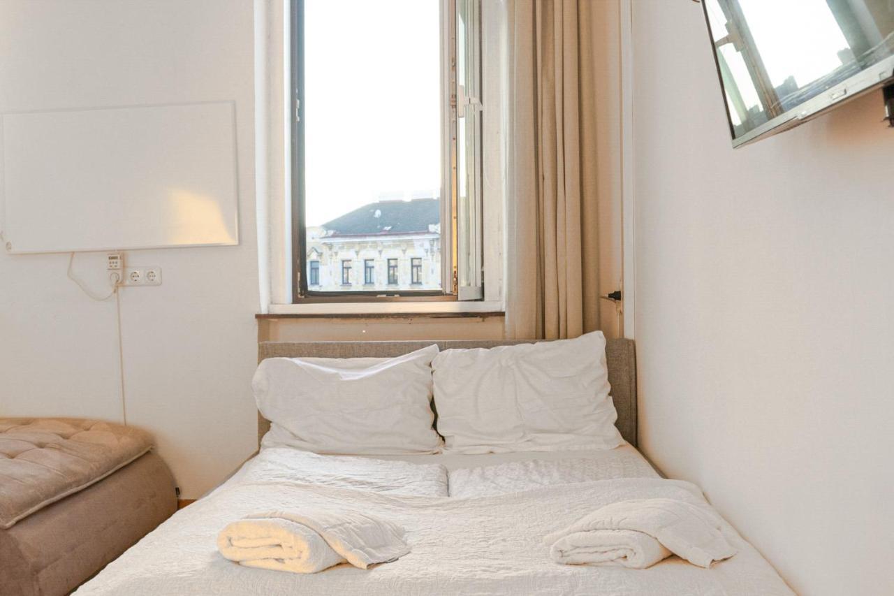 Joyful 2Br Apt. @ Millenium Tower And The Danube ウィーン エクステリア 写真