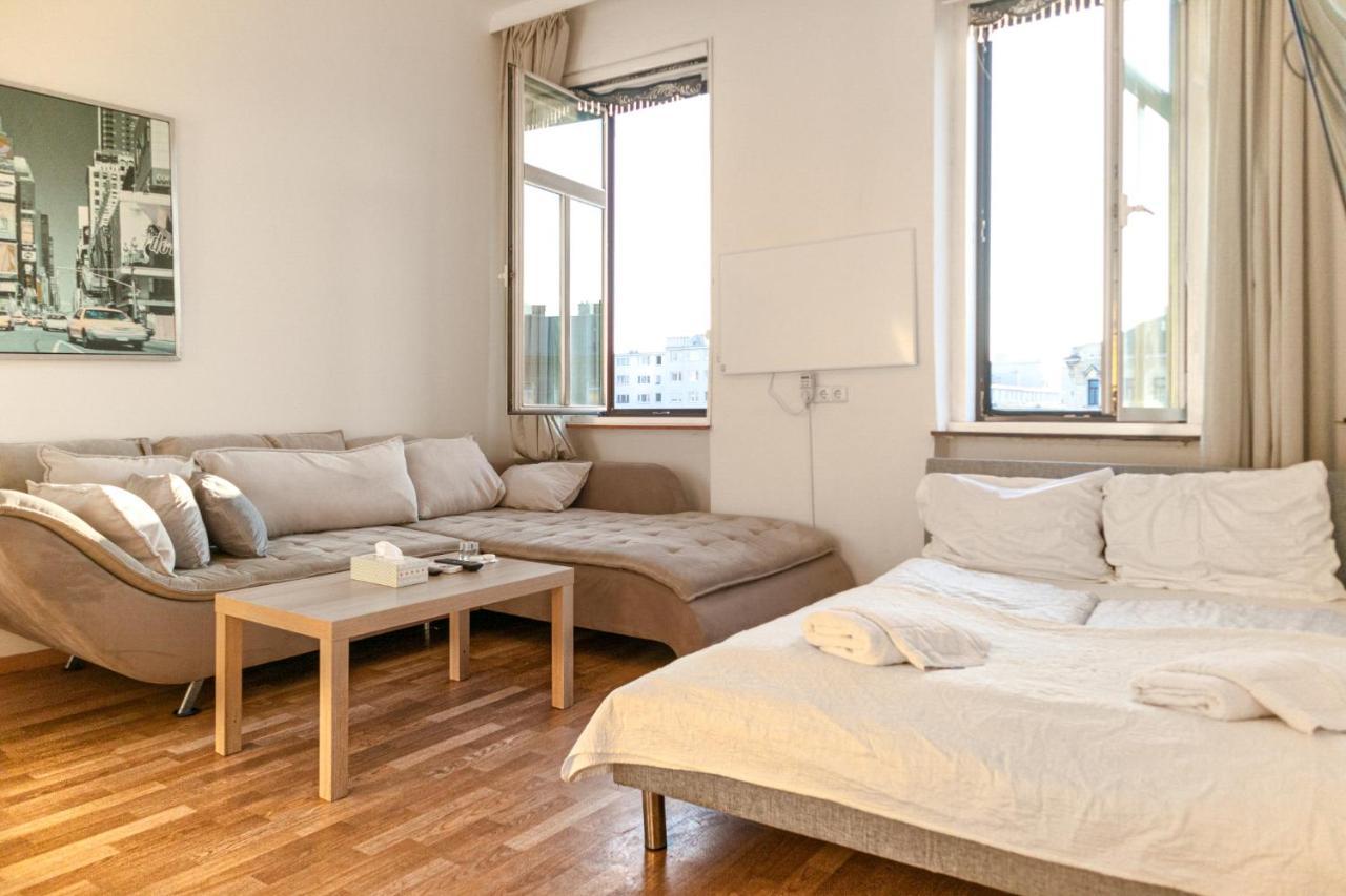 Joyful 2Br Apt. @ Millenium Tower And The Danube ウィーン エクステリア 写真
