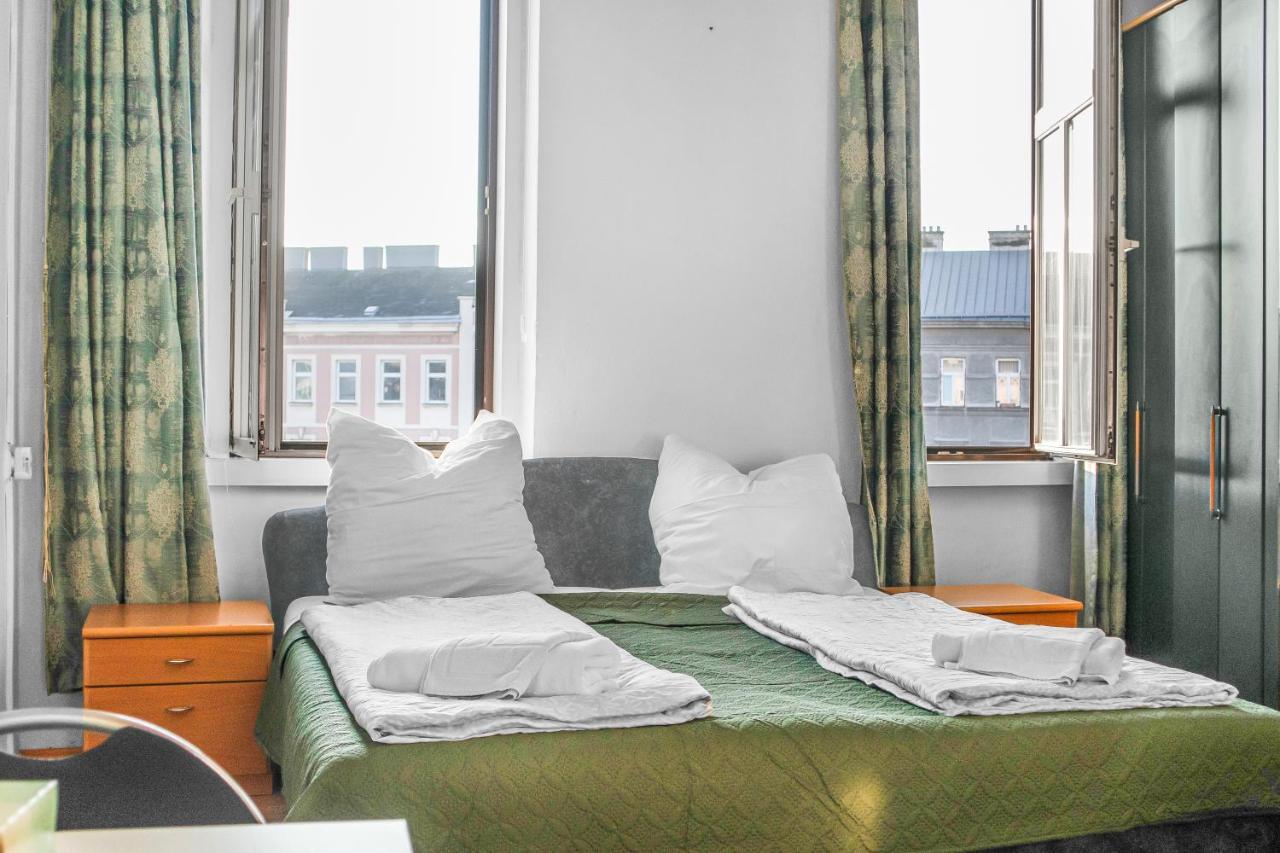 Joyful 2Br Apt. @ Millenium Tower And The Danube ウィーン エクステリア 写真